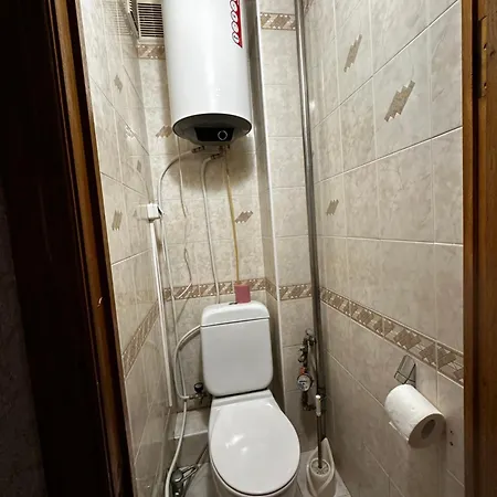 двух комнатная областная больница море Apartment Odesa